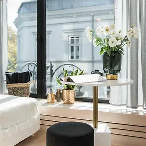 White Pilsudskiego 1 Apartment